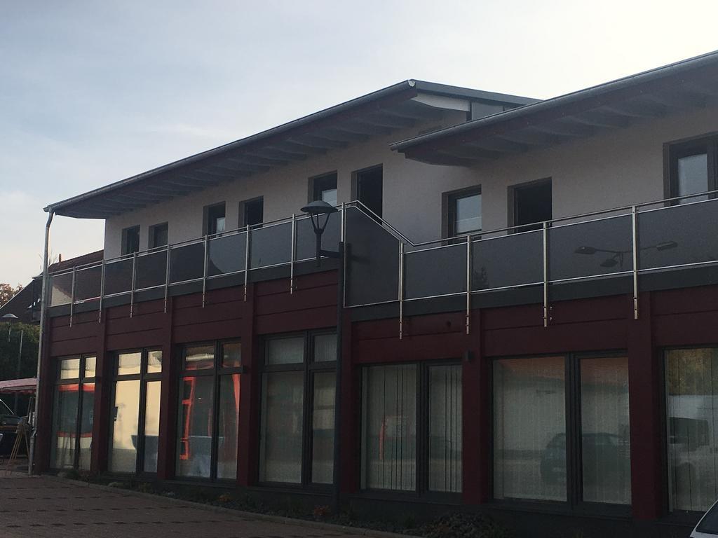 Boardinghouse Alte Bank Hotel Wollstein Eksteriør billede